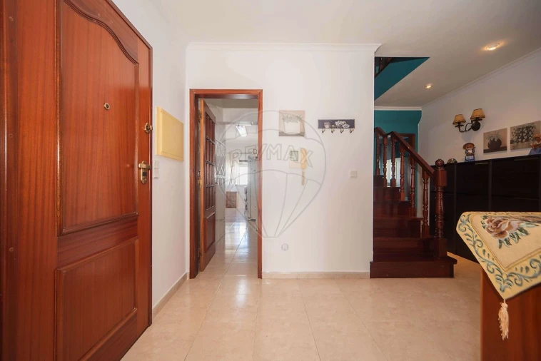 Apartamento T4 para Venda em Samouco Foto 5