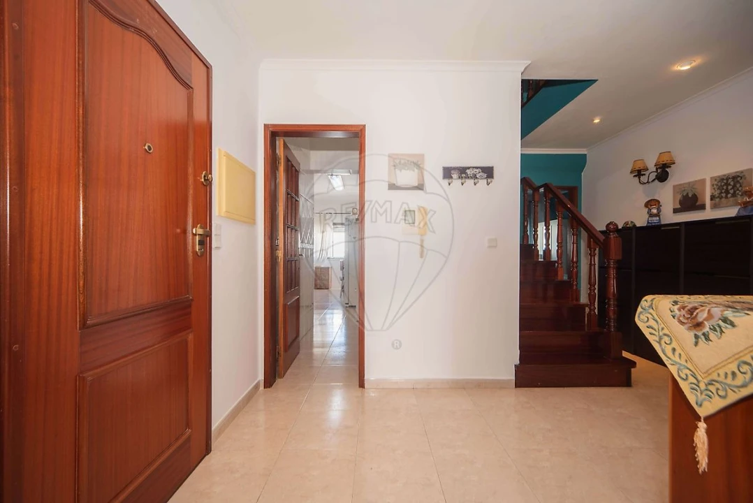 Apartamento T4 para Venda em Samouco Foto 5
