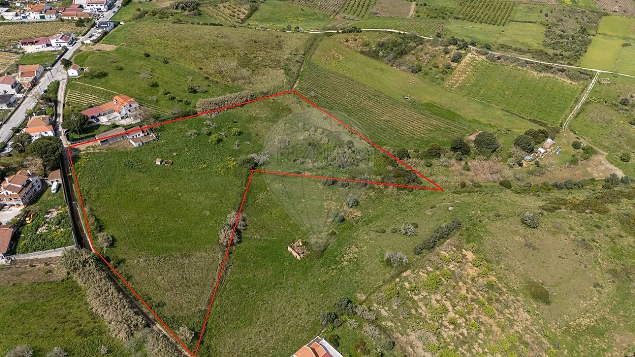 Moradia T2 para Venda em Alenquer (Santo Estêvão e Triana) Foto 44