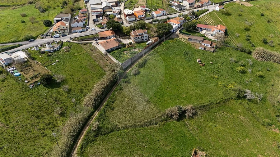Moradia T2 para Venda em Alenquer (Santo Estêvão e Triana) Foto 34