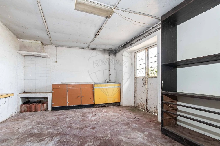 Moradia T2 para Venda em Alenquer (Santo Estêvão e Triana) Foto 12