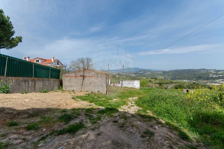 Moradia T2 para Venda em Alenquer (Santo Estêvão e Triana) Foto 19