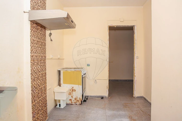 Loja para Arrendamento em Alverca do Ribatejo e Sobralinho Foto 7