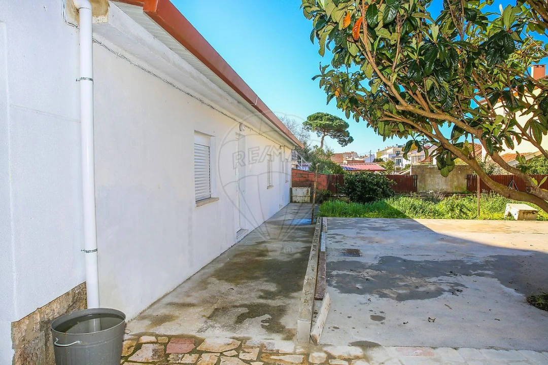 Moradia T5 para Venda em Santa Maria e São Miguel, São Martinho, São Pedro Penaferrim Foto 35