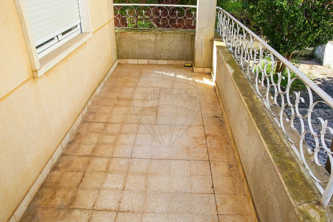 Moradia T5 para Venda em Santa Maria e São Miguel, São Martinho, São Pedro Penaferrim Foto 33