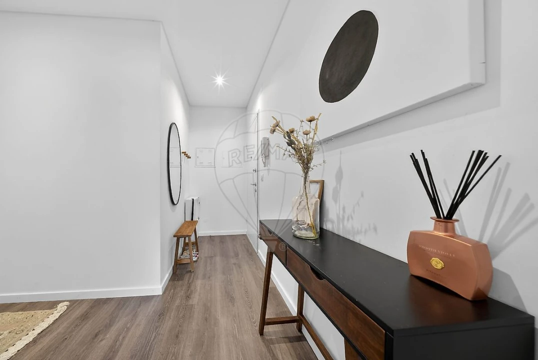 Apartamento T2 para Venda em Santa Maria, São Pedro e Matacães Foto 16