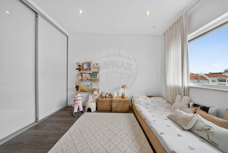 Apartamento T2 para Venda em Santa Maria, São Pedro e Matacães Foto 30