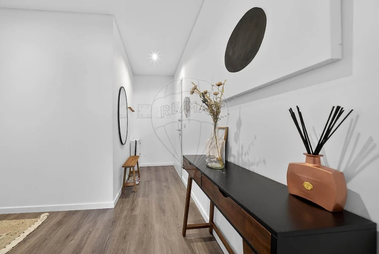 Apartamento T2 para Venda em Santa Maria, São Pedro e Matacães Foto 16