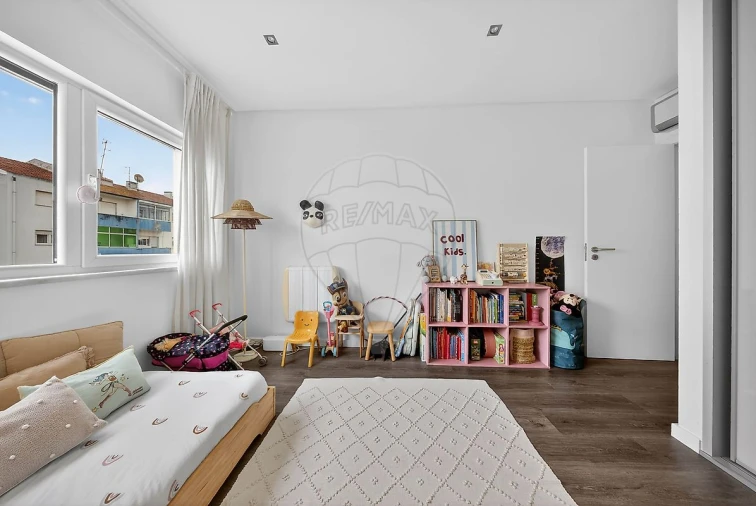 Apartamento T2 para Venda em Santa Maria, São Pedro e Matacães Foto 29