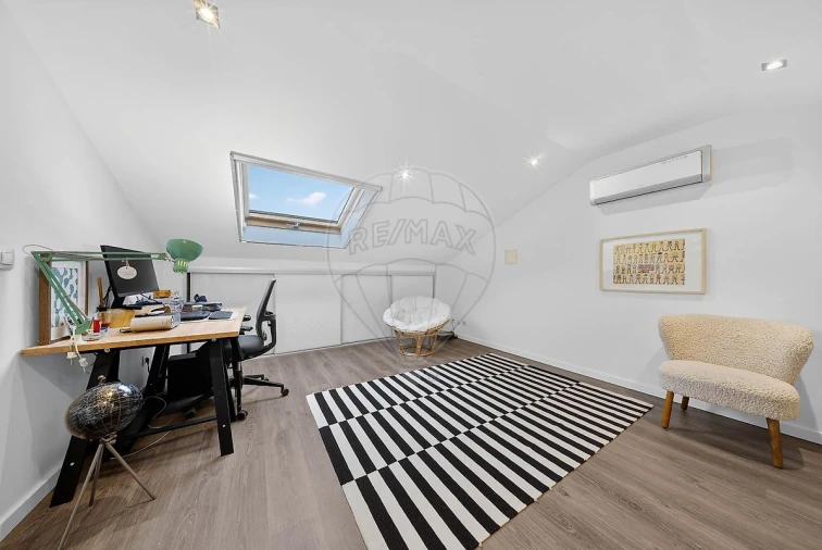 Apartamento T2 para Venda em Santa Maria, São Pedro e Matacães Foto 25