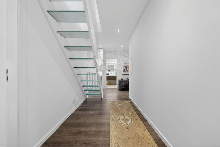 Apartamento T2 para Venda em Santa Maria, São Pedro e Matacães Foto 17