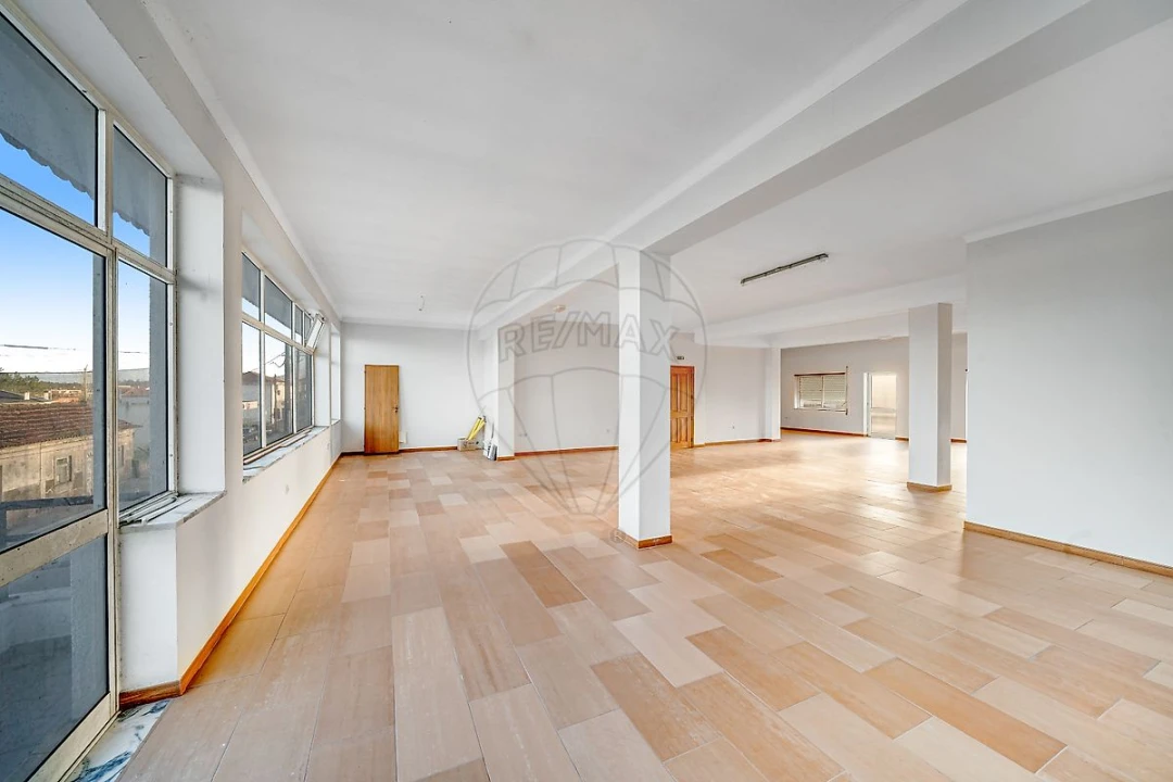 Escritório para Arrendamento em Ponte de Vagos e Santa Catarina Foto 3