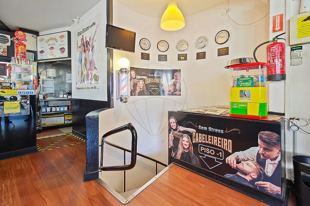 Negócio para Venda em São Mamede de Infesta e Senhora da Hora Foto 12