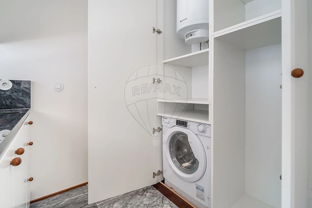 Apartamento T1 para Arrendamento em Cedofeita, Santo Ildefonso, Sé, Miragaia, São Nicolau e Vitória Foto 1