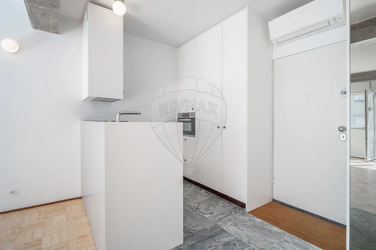 Apartamento T1 para Arrendamento em Cedofeita, Santo Ildefonso, Sé, Miragaia, São Nicolau e Vitória Foto 10