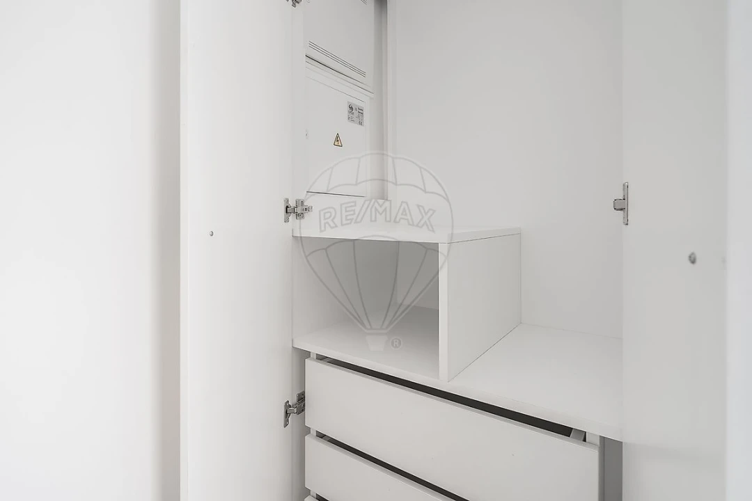 Apartamento T1 para Arrendamento em Cedofeita, Santo Ildefonso, Sé, Miragaia, São Nicolau e Vitória Foto 2