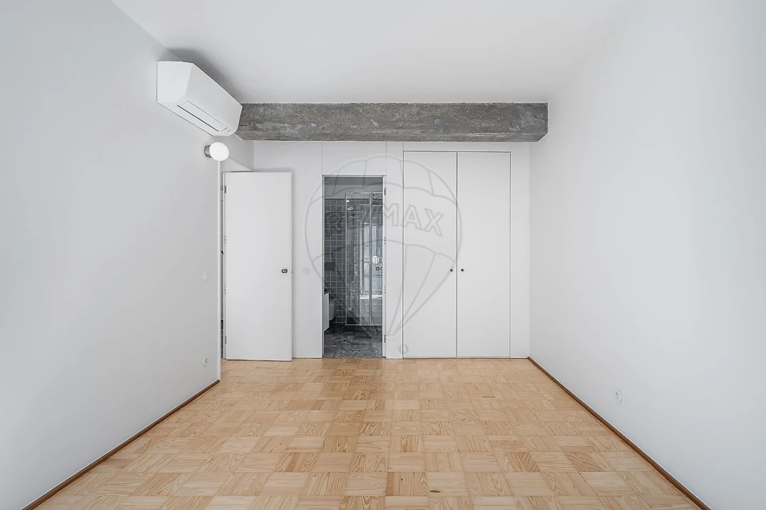 Apartamento T1 para Arrendamento em Cedofeita, Santo Ildefonso, Sé, Miragaia, São Nicolau e Vitória Foto 15