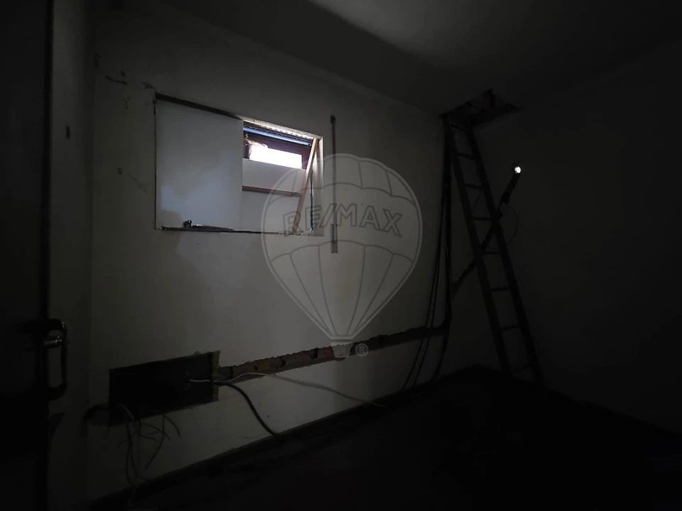 Moradia T4 para Venda em Canelas e Fermelã Foto 11