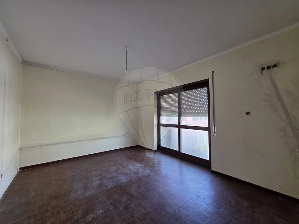 Moradia T4 para Venda em Canelas e Fermelã Foto 14