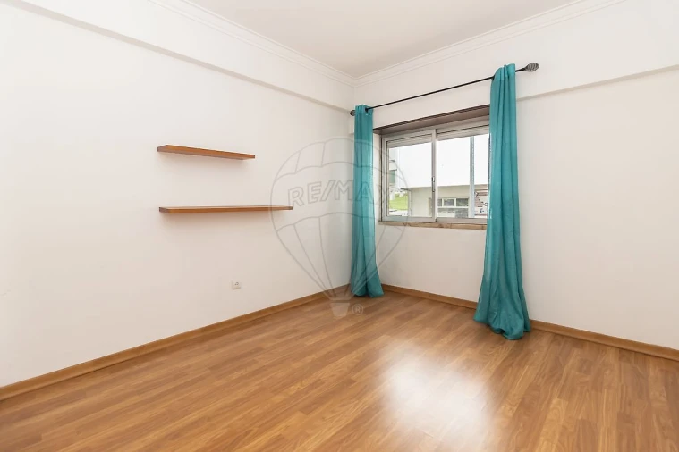 Apartamento T2 para Venda em Seixal, Arrentela e Aldeia de Paio Pires Foto 12