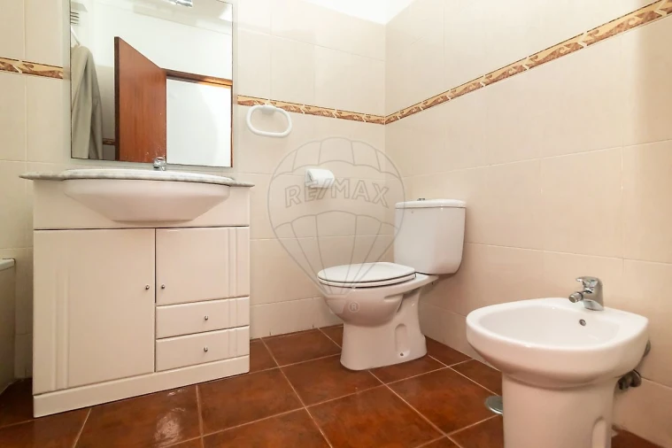 Apartamento T2 para Venda em Seixal, Arrentela e Aldeia de Paio Pires Foto 9