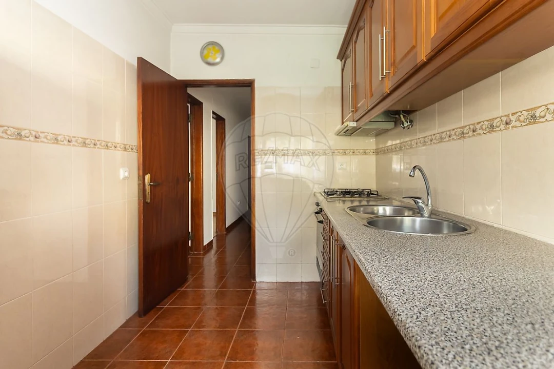 Apartamento T2 para Venda em Seixal, Arrentela e Aldeia de Paio Pires Foto 26