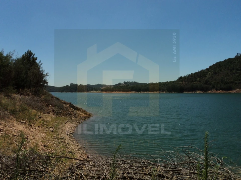 Terreno para Venda em Vila de Rei Foto 7