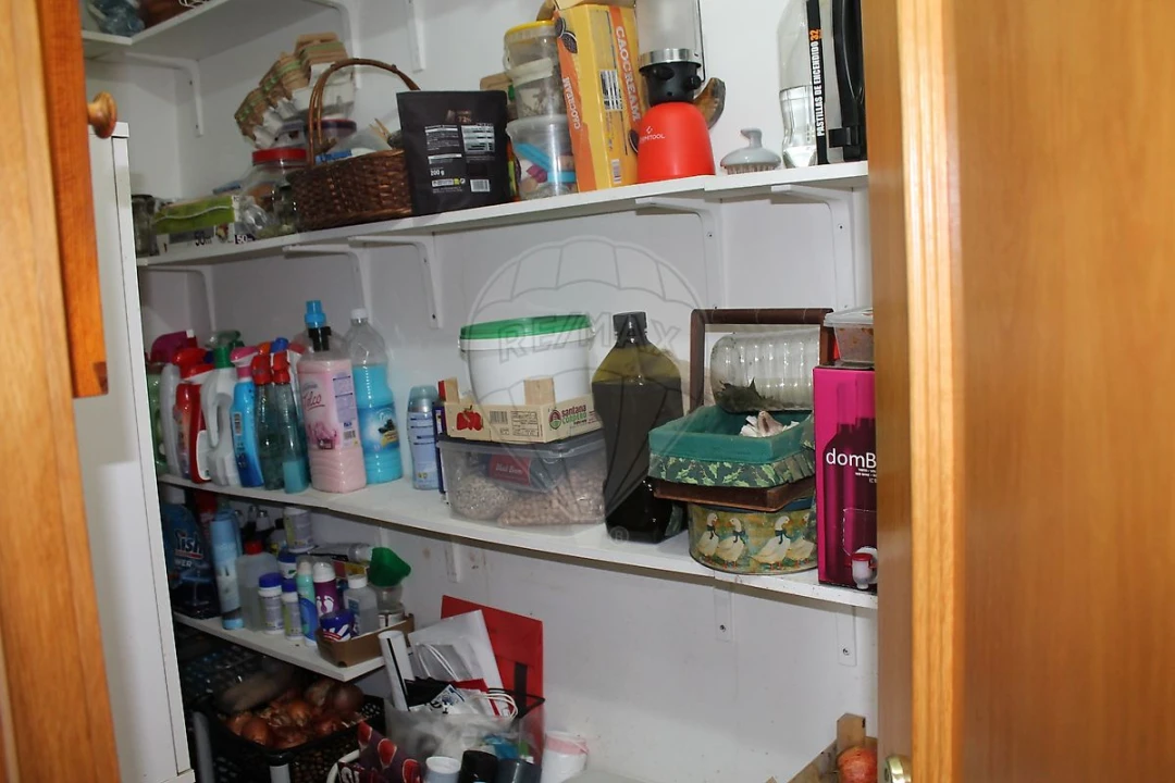 Moradia T3 para Venda em Aveiras de Baixo Foto 9