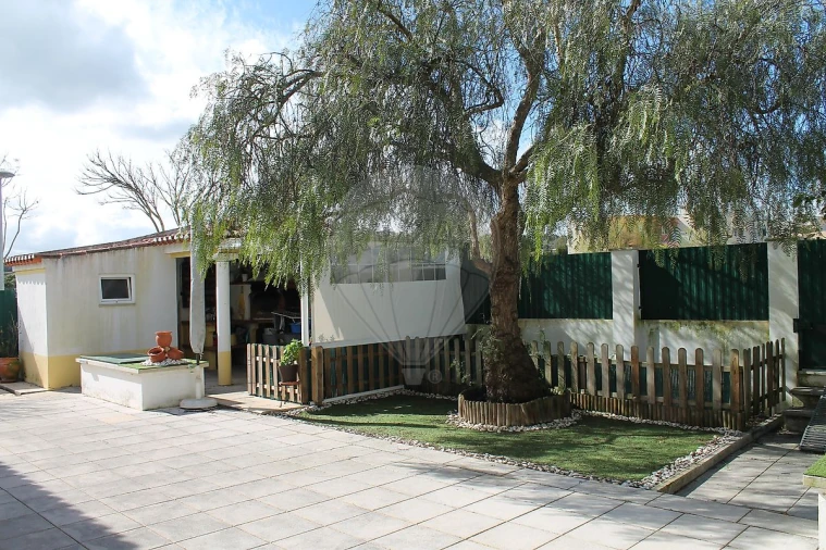 Moradia T3 para Venda em Aveiras de Baixo Foto 13