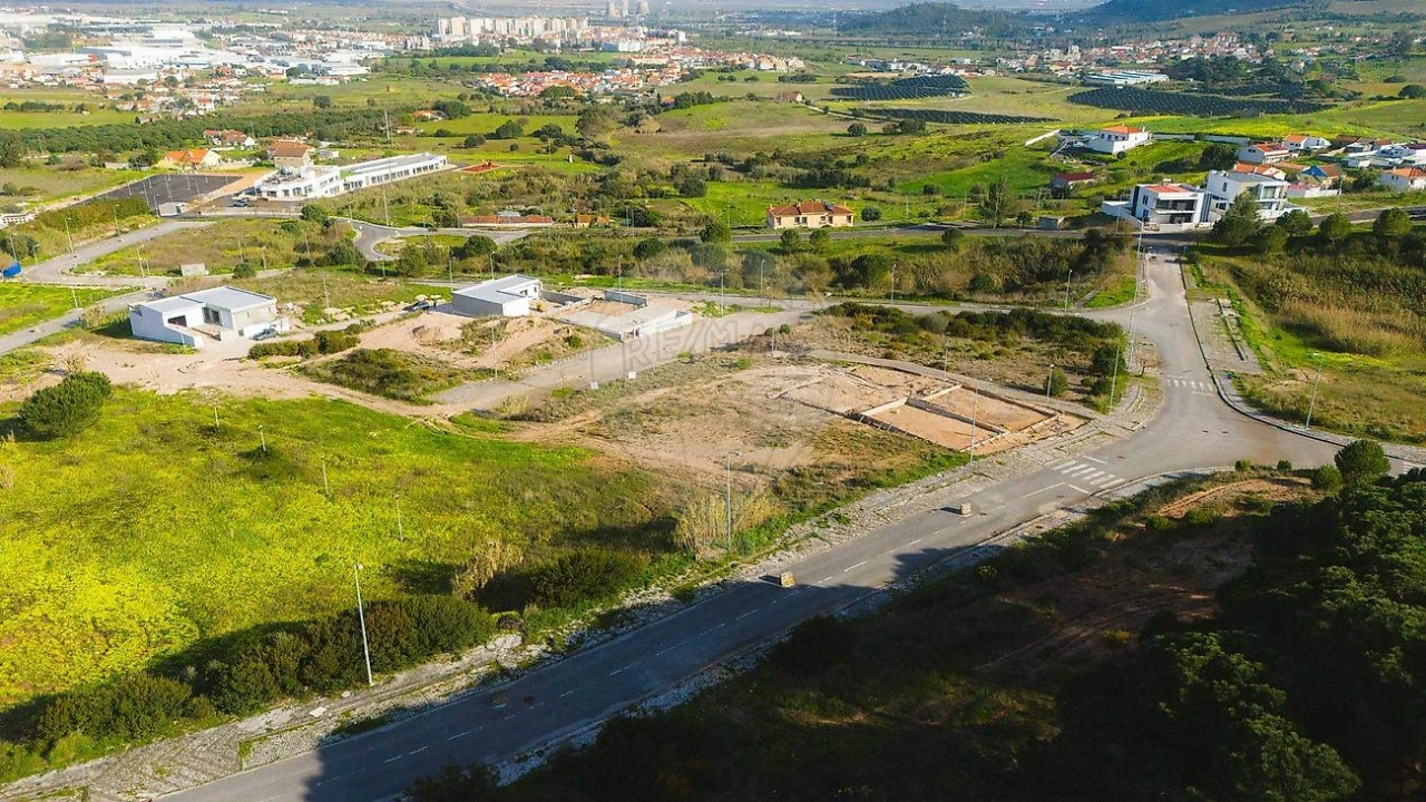 Terreno para Venda em Alenquer (Santo Estêvão e Triana) Foto 7