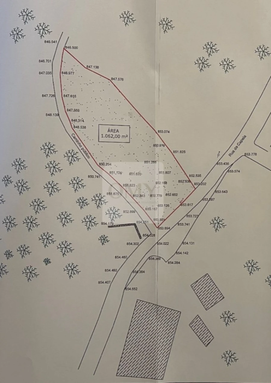 Terreno para Venda em Mouçós e Lamares Foto 1