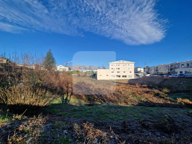 Terreno para Venda em Nossa Senhora da Conceição, São Pedro e São Dinis Foto 3