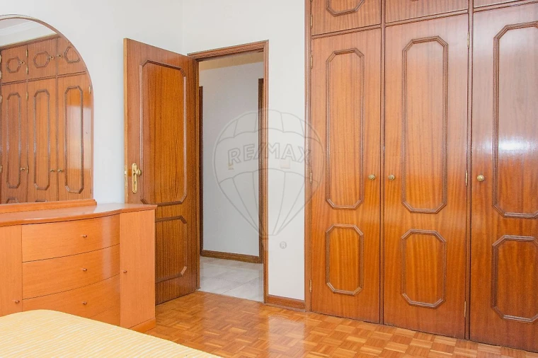 Apartamento T3 para Venda em São Vicente (Braga) Foto 8