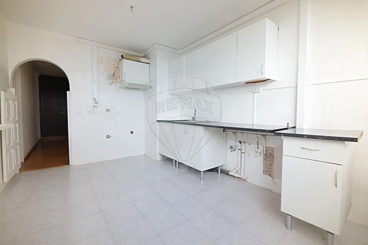 Apartamento T3 para Venda em Santo Antonio da Charneca Foto 8