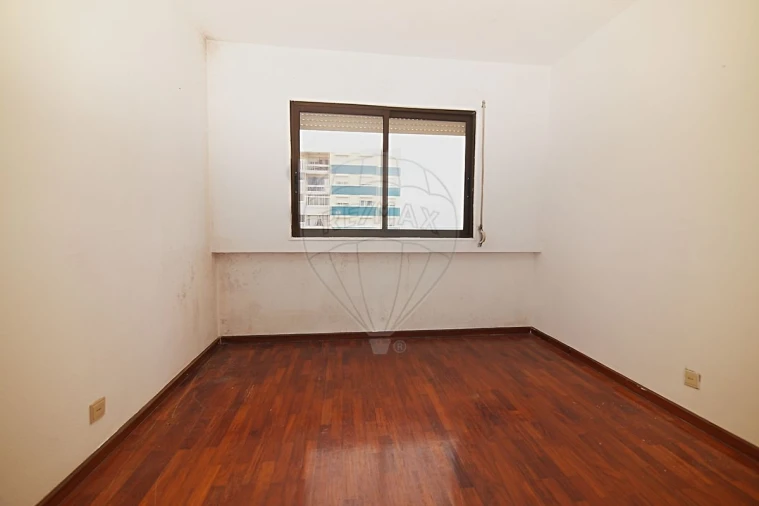 Apartamento T3 para Venda em Santo Antonio da Charneca Foto 23