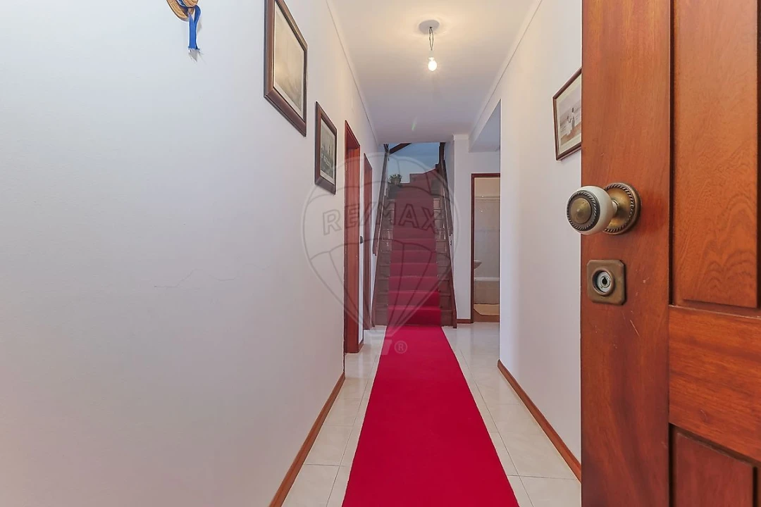 Apartamento T1 para Venda em Buarcos Foto 2