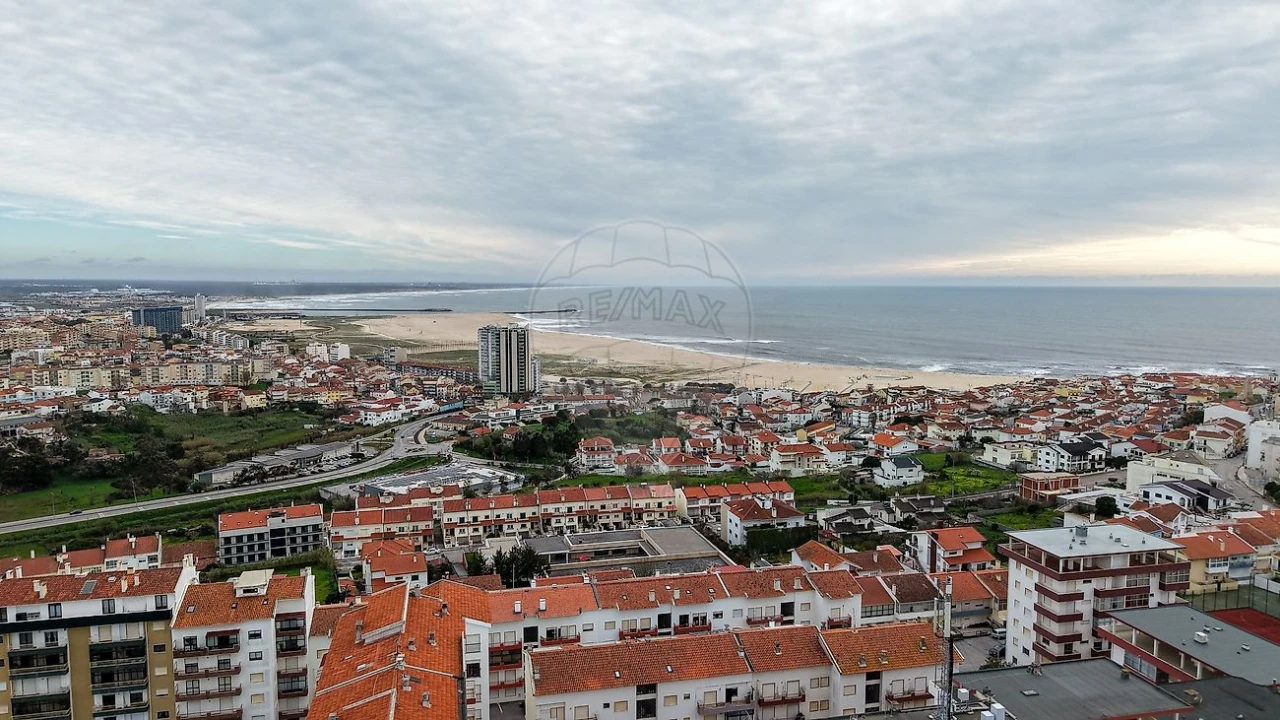 Apartamento T1 para Venda em Buarcos Foto 17