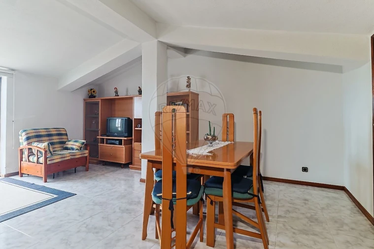 Apartamento T1 para Venda em Buarcos Foto 13
