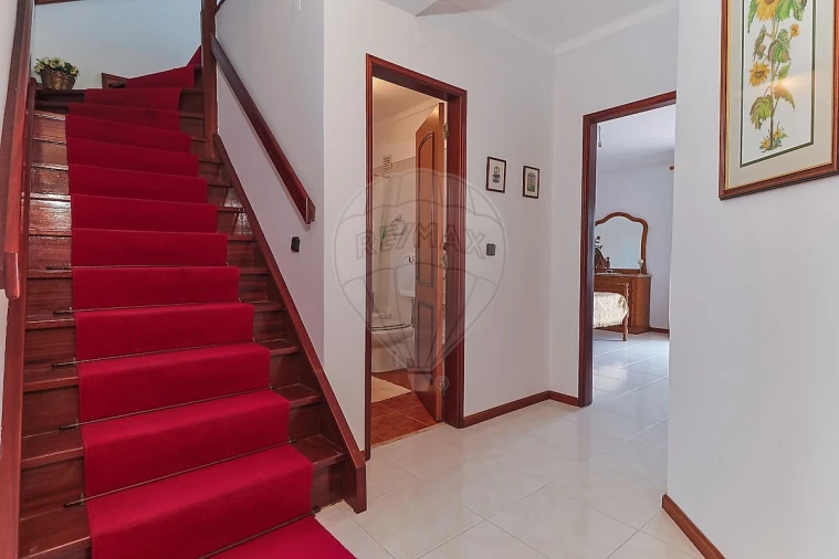 Apartamento T1 para Venda em Buarcos Foto 5