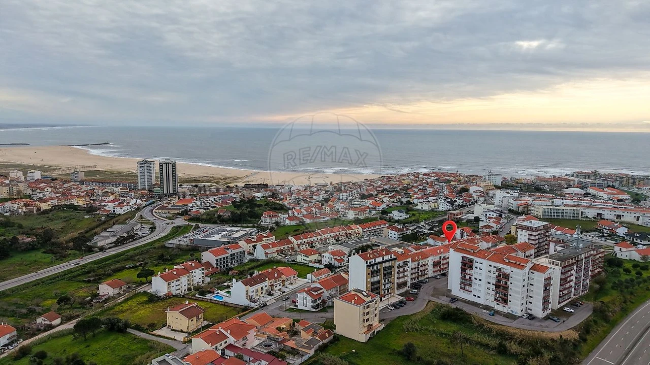 Apartamento T1 para Venda em Buarcos Foto 18