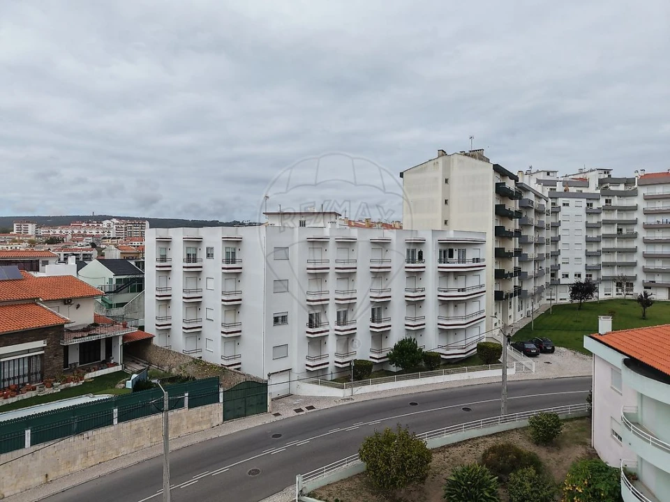 Apartamento T2 para Arrendamento em Tavarede Foto 15
