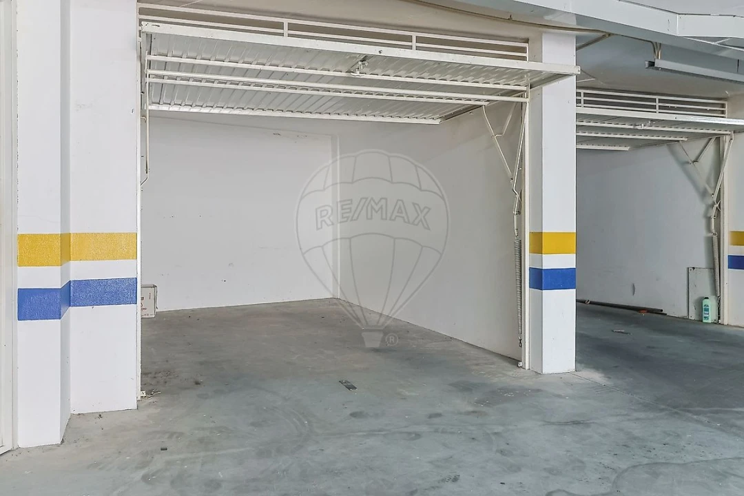 Apartamento T2 para Arrendamento em Tavarede Foto 12