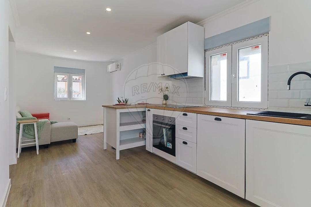 Moradia T2 para Venda em Poiares (Santo Andre) Foto 11