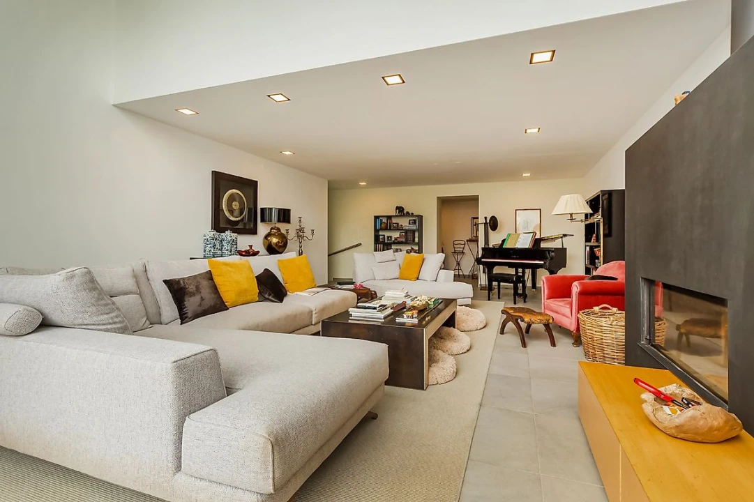 Moradia T5 para Venda em União das Freguesias de Setúbal Foto 3