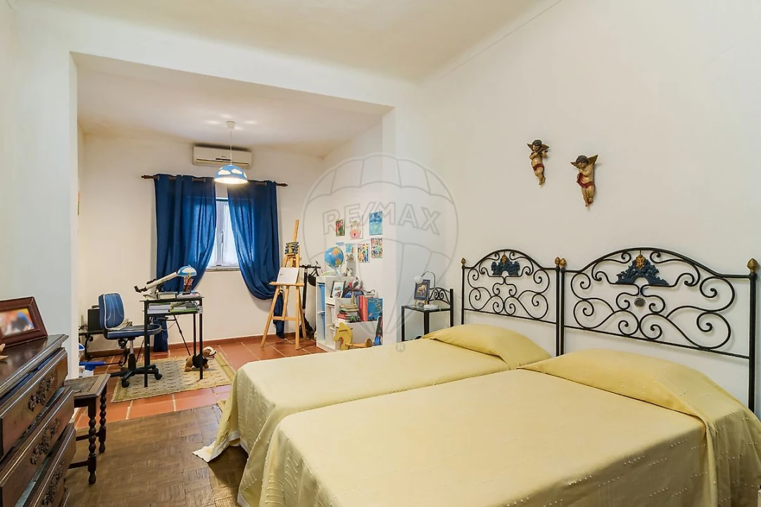 Moradia T4 para Venda em Bacelo e Senhora da Saúde Foto 38