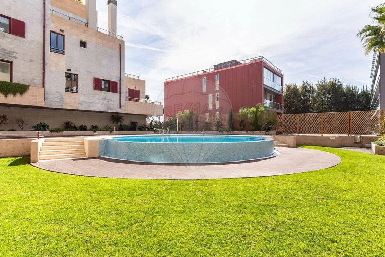 Apartamento T2 para Venda em Cascais e Estoril Foto 27