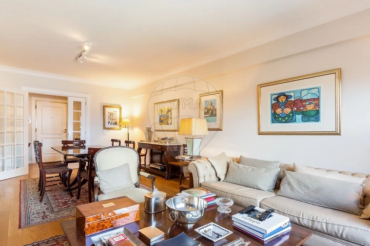 Apartamento T2 para Venda em Cascais e Estoril Foto 6