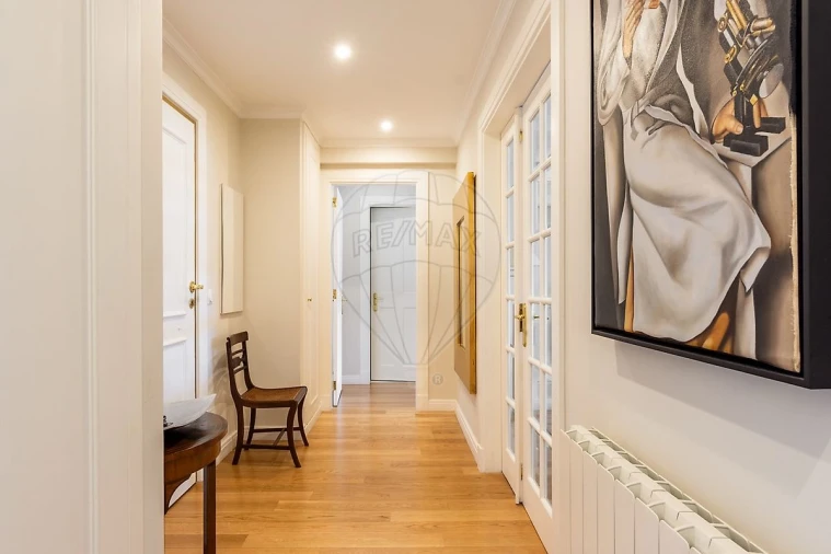 Apartamento T2 para Venda em Cascais e Estoril Foto 3