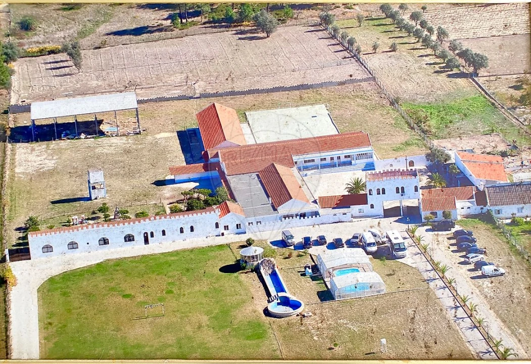 Quinta T
           para Venda em Palmela Foto 1