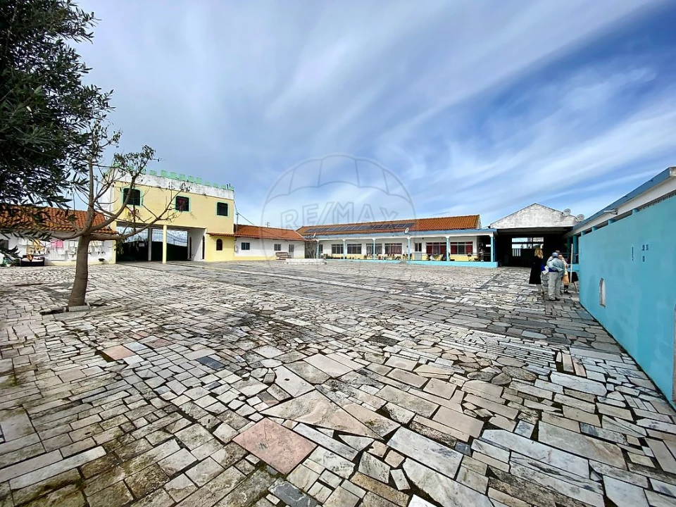 Quinta T
           para Venda em Palmela Foto 7